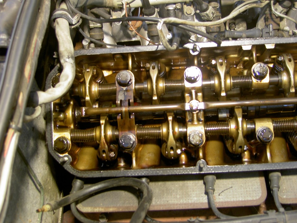 m30 rocker arms position on the shaft •